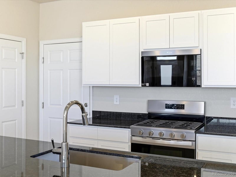 740 Rome St, Aurora, CO 80018