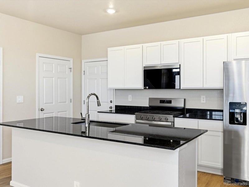 744 Rome St, Aurora, CO 80018