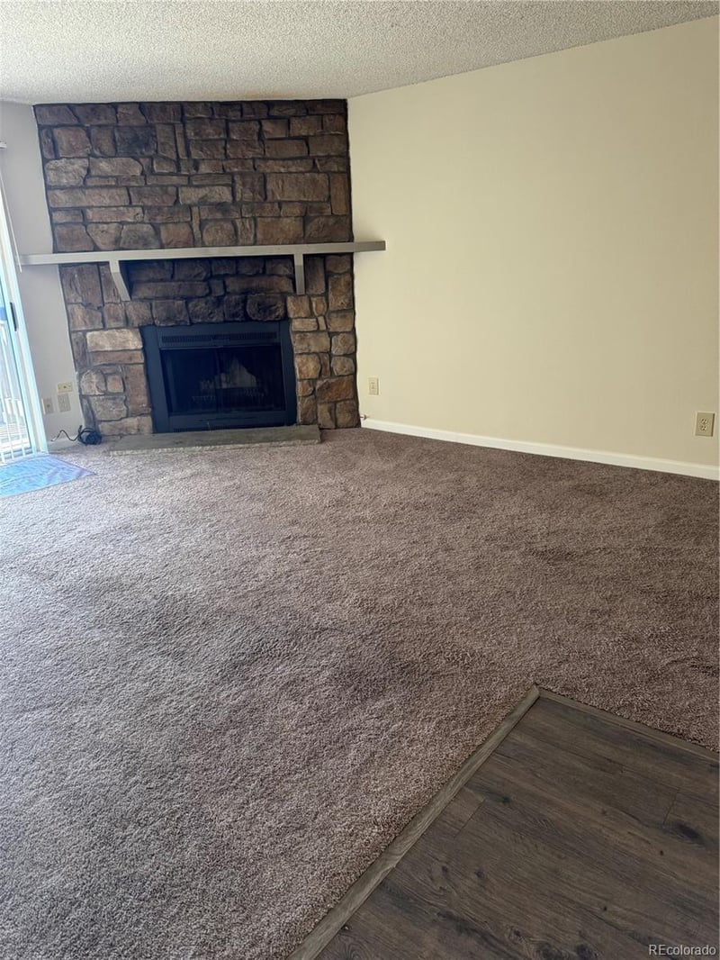 1850 Pitkin Cir #B, Aurora, CO 80017