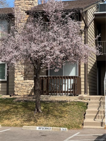 1850 Pitkin Cir #B, Aurora, CO 80017