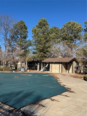 1850 Pitkin Cir #B, Aurora, CO 80017