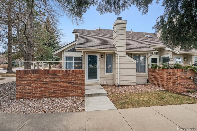 5229 Iliff Dr #105, Lakewood, CO 80227