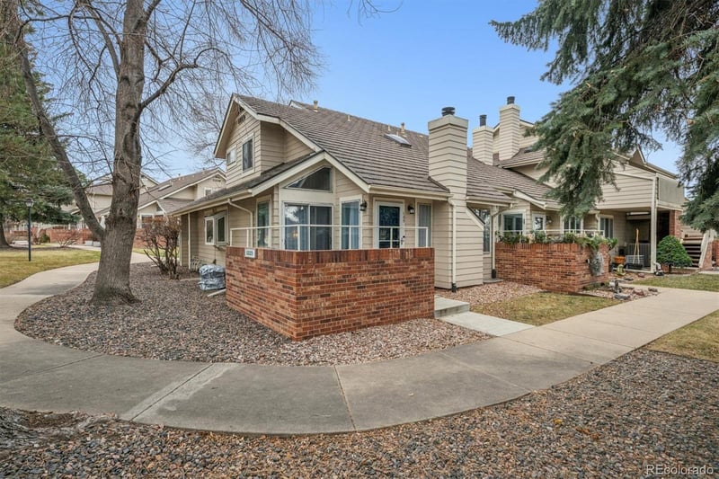 5229 Iliff Dr #105, Lakewood, CO 80227