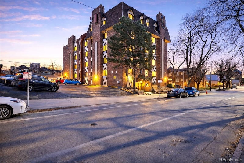 1008 Corona St #405, Denver, CO 80218
