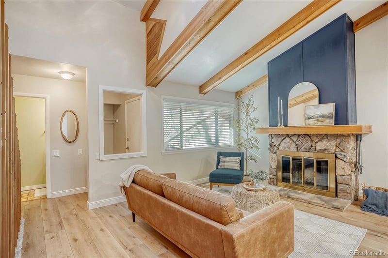 1063 Powers Ave, Littleton, CO 80120