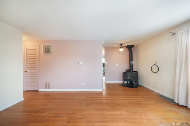 1915 Jackson St, Colorado Springs, CO 80909