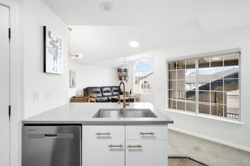 8747 Dry Creek Rd #1624, Englewood, CO 80112