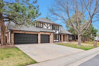 4853 Crystal St, Aurora, CO 80015