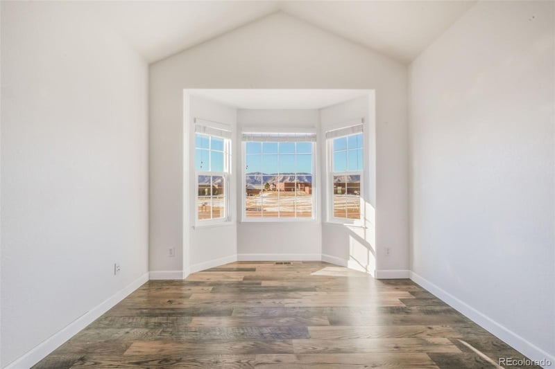 1675 Bowstring Rd, Monument, CO 80132