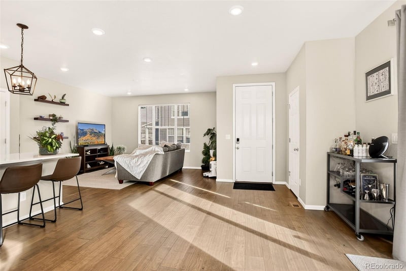 7184 Othello St, Castle Pines, CO 80108