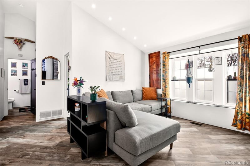 17195 Chenango Ave #A, Aurora, CO 80015