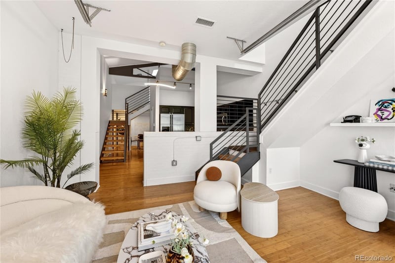 1421 Oneida St #7, Denver, CO 80220