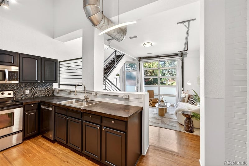 1421 Oneida St #7, Denver, CO 80220