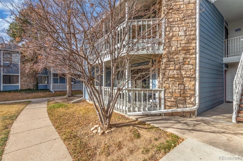 8335 Fairmount Dr #9-104, Denver, CO 80247
