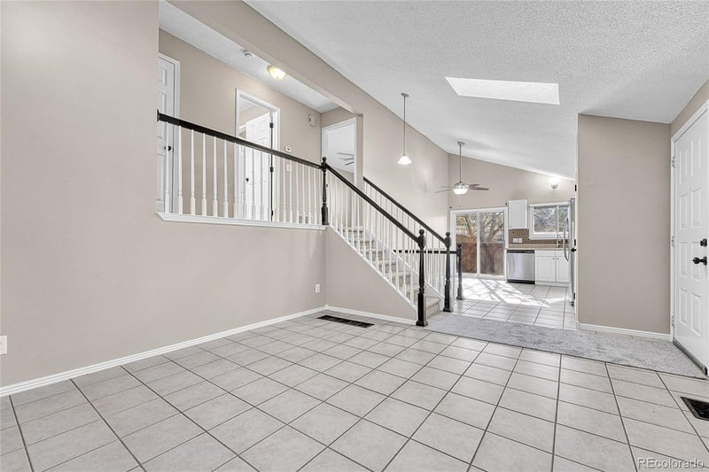 523 Chiswick Cir, Littleton, CO 80126