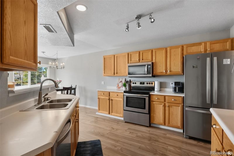 1381 Cathay Ct #106, Aurora, CO 80017
