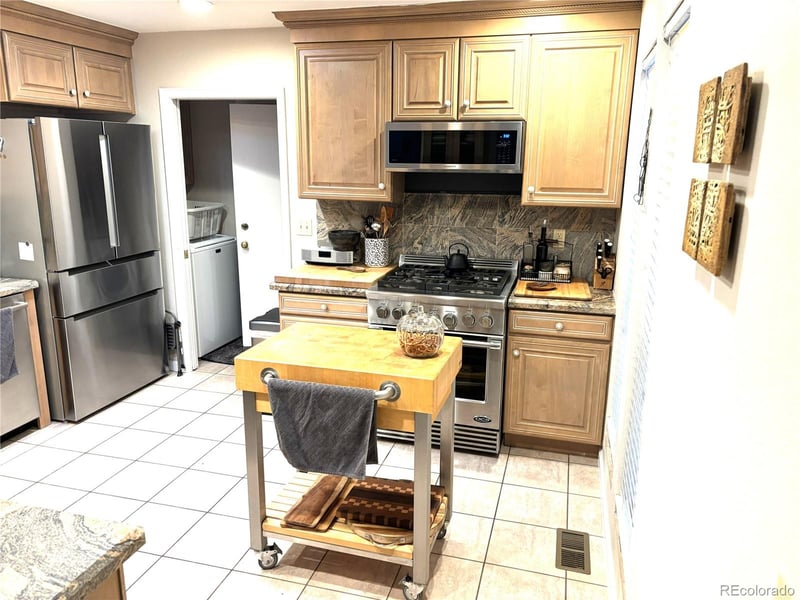 6035 Mansfield Ave #248, Denver, CO 80235