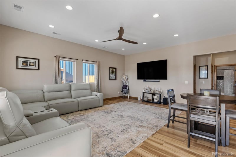 903 Liptrap St, Simla, CO 80835