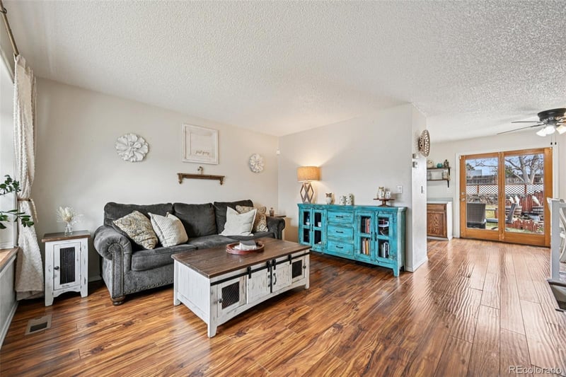 8451 Star Cir, Littleton, CO 80128