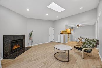 8225 Fairmount Dr #203, Denver, CO 80247