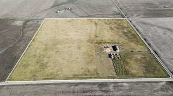 47081 106th Ave, Bennett, CO 80102