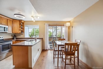 7665 Steele St, Centennial, CO 80122