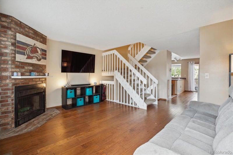 7665 Steele St, Centennial, CO 80122