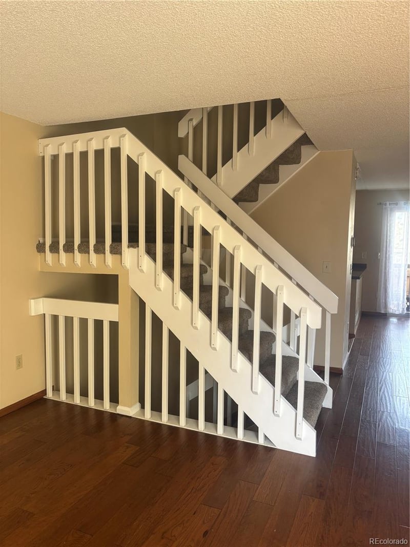 7665 Steele St, Centennial, CO 80122