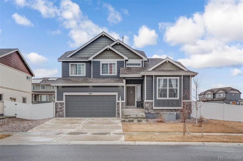 1601 105th Avenue Ct, Greeley, CO 80634
