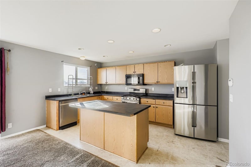 5528 Lewiston Ct, Denver, CO 80239