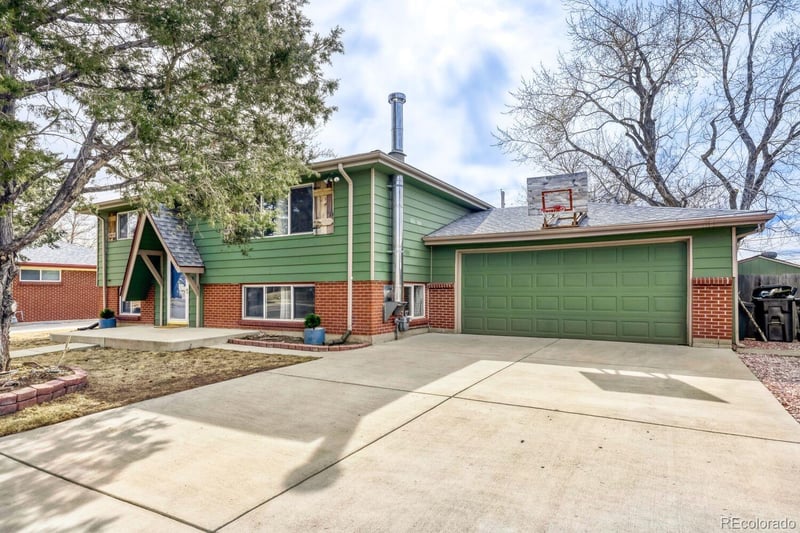 5152 61st Ave, Arvada, CO 80003