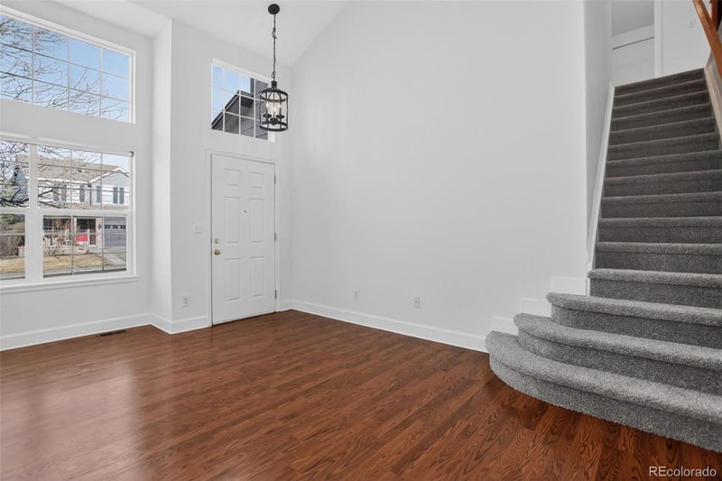 18978 Crestridge Cir, Aurora, CO 80015