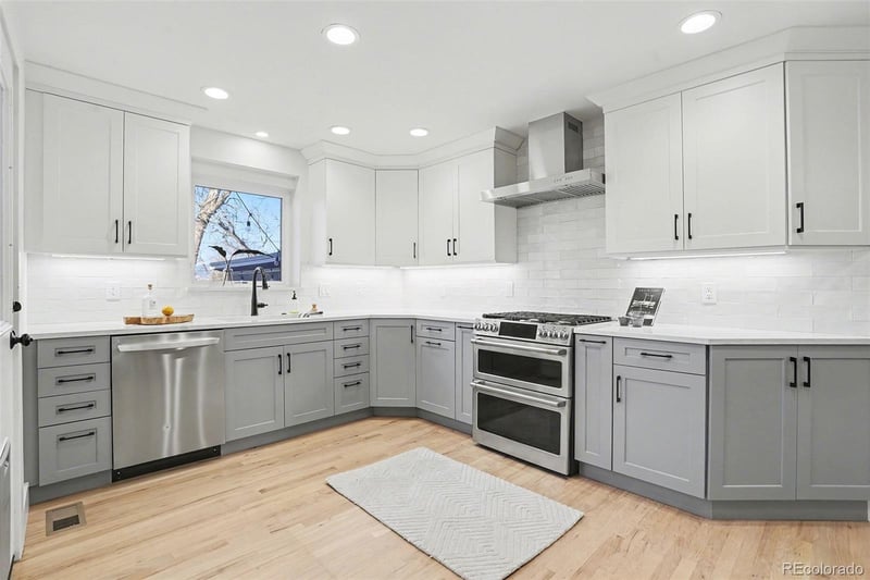 4925 Gray St, Denver, CO 80212