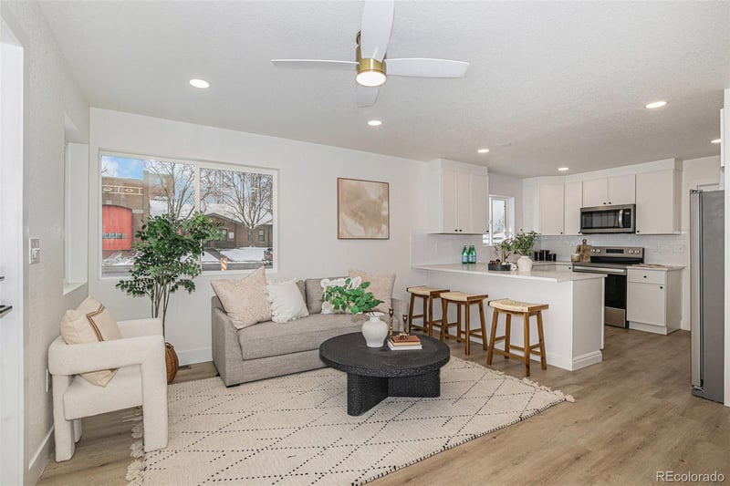 3211 Steele St, Denver, CO 80205