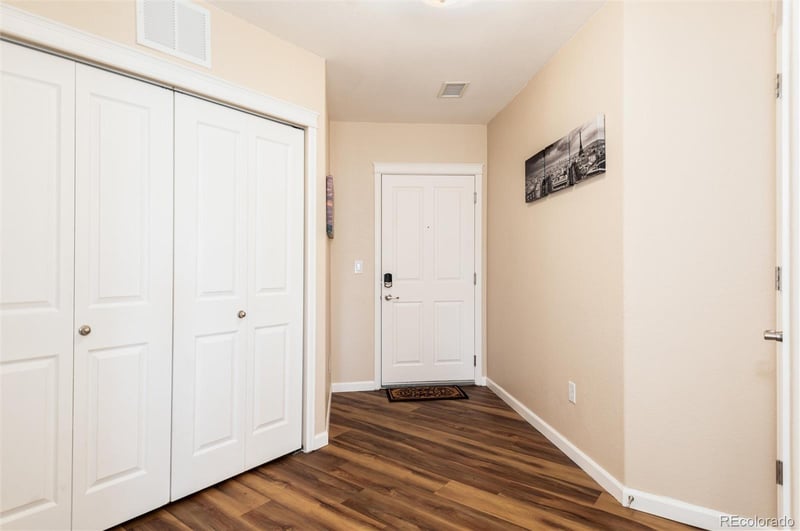 1162 Rockhurst Dr #307, Highlands Ranch, CO 80129