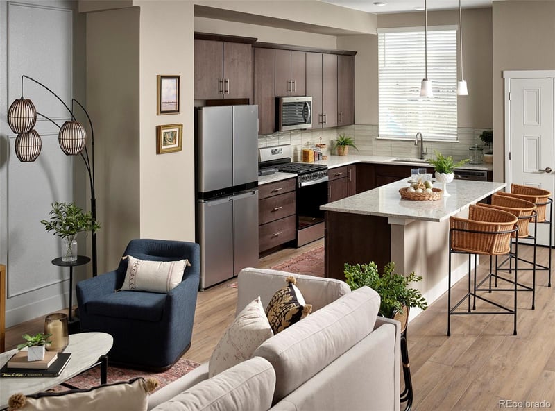 15518 Washburn Ave, Lakewood, CO 80228