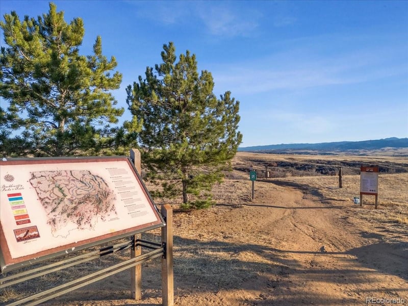 1045 Brocade Dr, Highlands Ranch, CO 80126