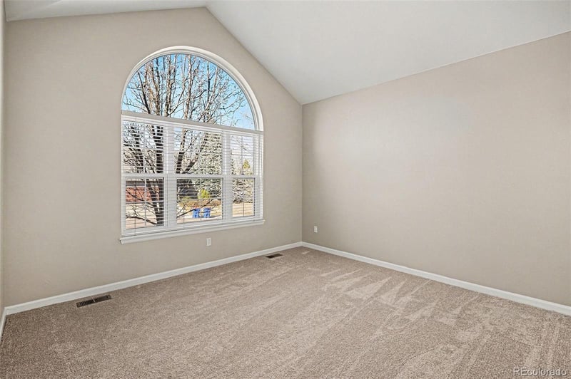 8046 Lodgepole Trl, Lone Tree, CO 80124