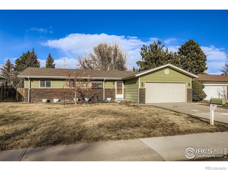 3327 19th St, Greeley, CO 80634