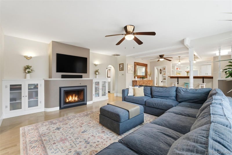 1970 Glen Shiel Dr, Lakewood, CO 80215