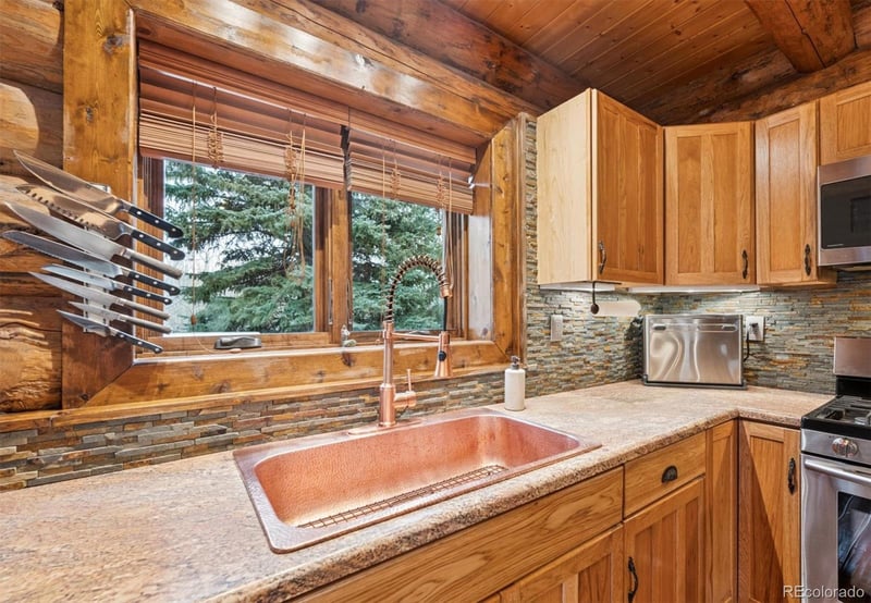 74 Silver Load Cir, Dumont, CO 80436