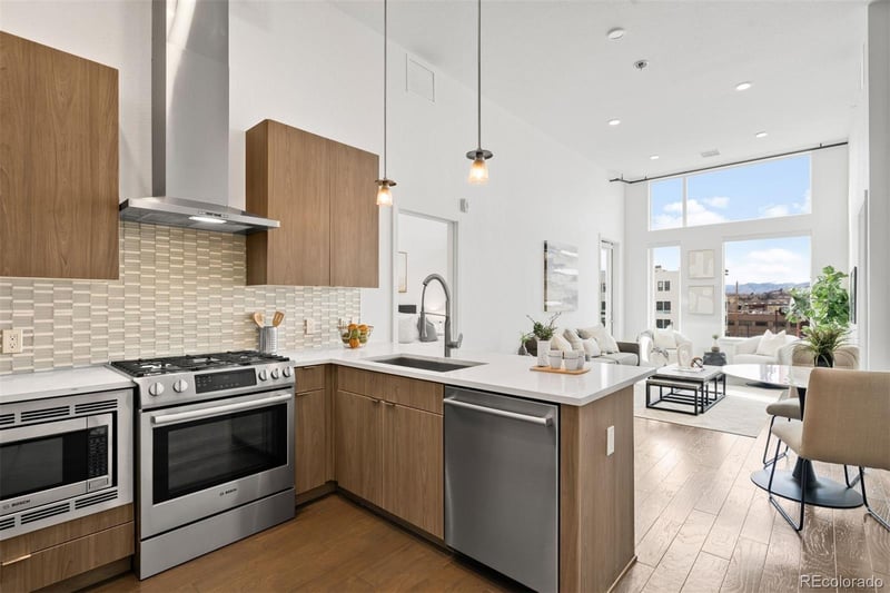 1616 Broadway #300, Denver, CO 80210