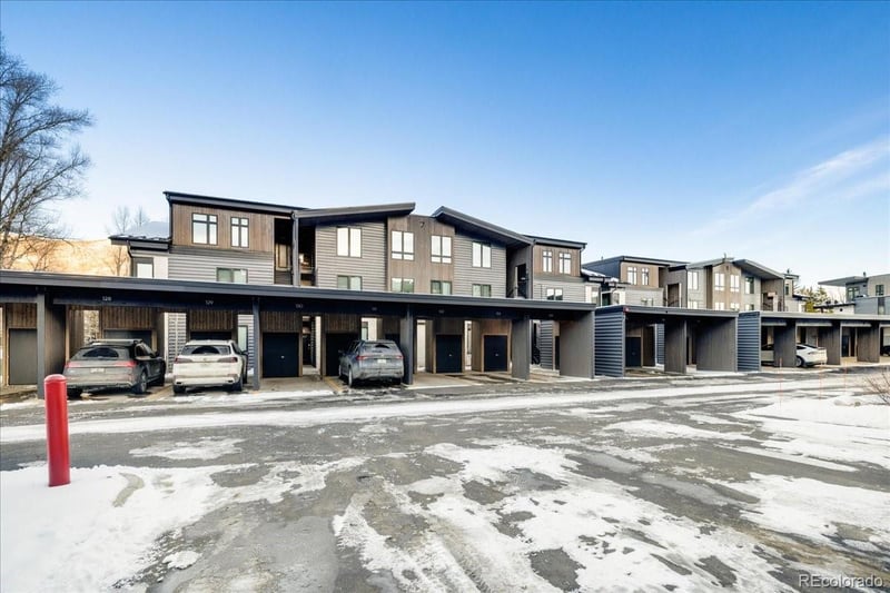 930 Blue River Pw #733, Silverthorne, CO 80498