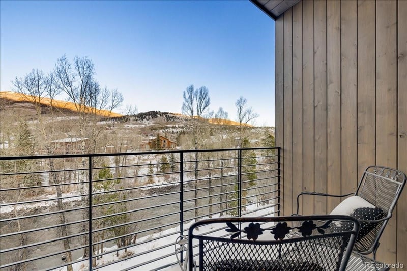 930 Blue River Pw #733, Silverthorne, CO 80498
