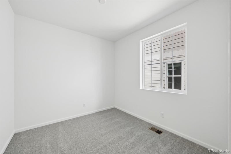 4337 Elkwood Ct, Johnstown, CO 80534