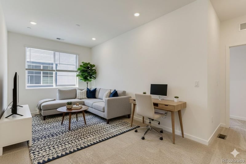 3885 W 82rd Ln, Westminster, CO 80031