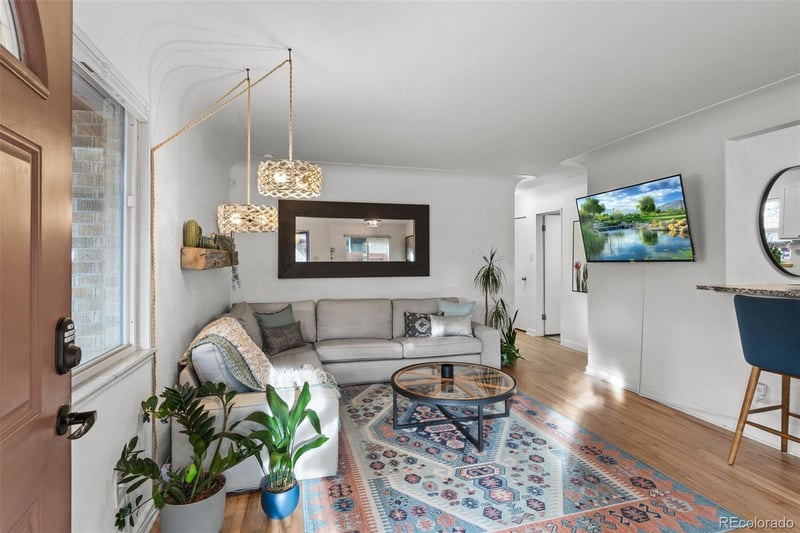 3690 Grape St, Denver, CO 80207