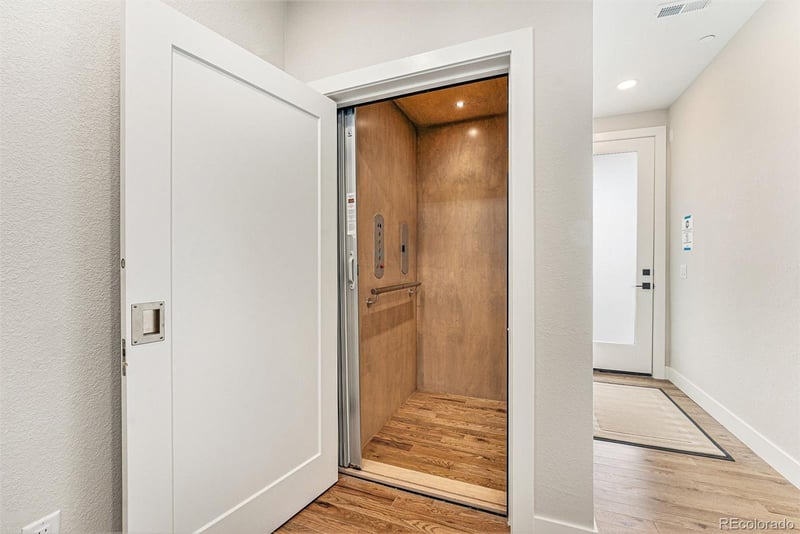 2327 Lakeshore Ln, Superior, CO 80027