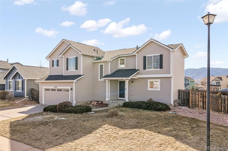 17180 Snowwood Dr, Monument, CO 80132