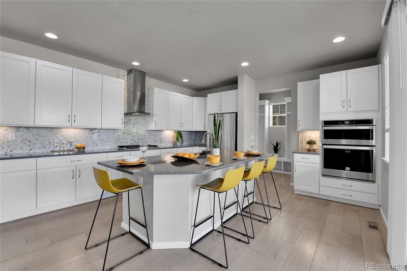 6841 W Asbury Pl, Lakewood, CO 80227